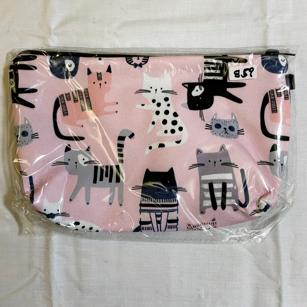 The Pouch Cosmetic Bag Women Small Pink NWT Cat Print Zipper‎ Travel Pouch 8x5